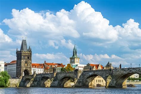 Charles Bridge - Masterpiece of Medieval Architecture in Prague - Amazing Czechia