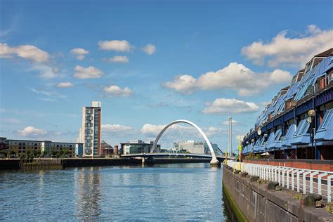 Towards The Finnieston Bridge, Glasgow Photograph by Theasis - Pixels