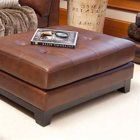 Corsario Leather Sectional with Left Facing Chaise and Ottoman | DCG Stores