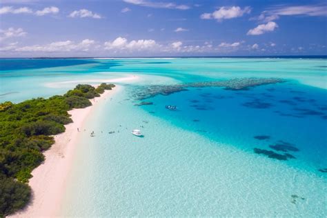 30 Best Paradise Islands you Should Visit 2024 - TourScanner