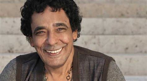 Mohamed Mounir sings his way back to Ramadan TV with 'The Singer' | Al ...