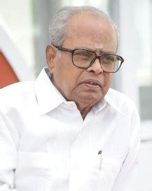 K Balachander: Age, Photos, Family, Biography, Movies, Wiki & Latest News - FilmiBeat