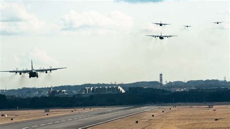 A formation of C-130 Hercules cargo aircraft take off - PICRYL - Public ...