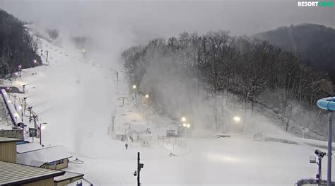 Ober Gatlinburg ReOpens for Skiing & Snowboarding Today - Ski Southeast