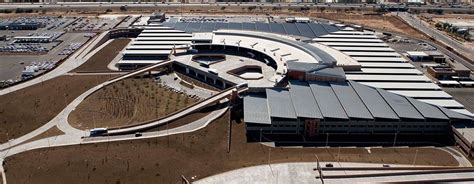 HKS Architects - Phoenix Sky Harbor International Airport Rental Car Center | Phoenix sky harbor ...