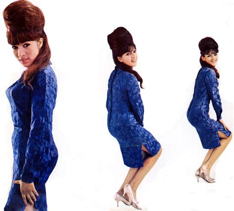 How Ronnie Spector Learned Dick Clark Said The Ronettes' 'Be My Baby ...