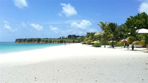 Fort James Beach – Visit Antigua & Barbuda