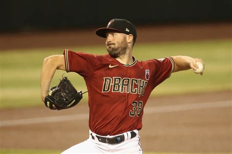 Diamondbacks Robbie Ray second fastest lefty to reach 1000 strikeouts