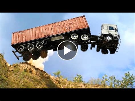 Top 10 Extreme Dangerous Idiots Truck Fails Compilation 2021 ! Crazy H