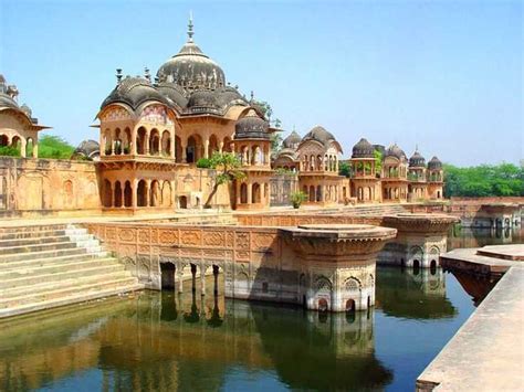 One Day Trip Destinations from Delhi - Tourist Places near Delhi on weekends