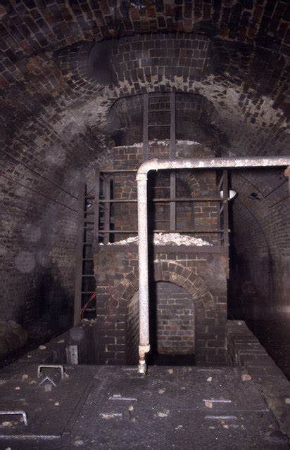 Severn Tunnel infrastructure © Chris Allen cc-by-sa/2.0 :: Geograph ...