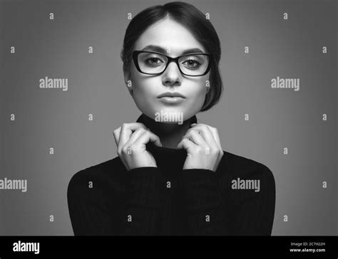 Face young woman wearing goggles Black and White Stock Photos & Images - Alamy