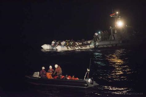 Survivors report 240 dead in 2 Mediterranean shipwrecks off Libya, says ...