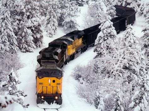 Train in Snow Wallpapers - 4k, HD Train in Snow Backgrounds on WallpaperBat