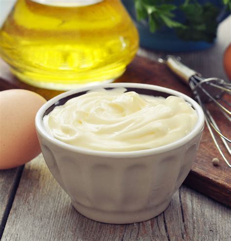 How to make homemade mayonnaise with olive oil