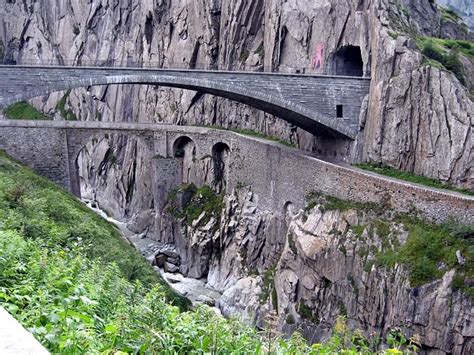 Gotthard-Strassen tunnel | Series 'The greatest tunnels in the world' | OrangeSmile.com