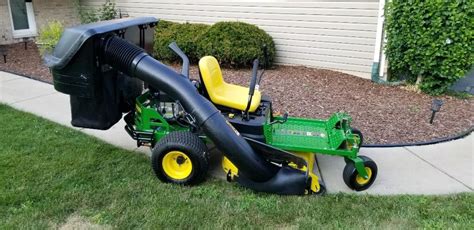 2017 John Deere Z335E 20-HP V-twin Dual Hydrostatic 42". Zero turn Lawn Mower Bagger attachment ...