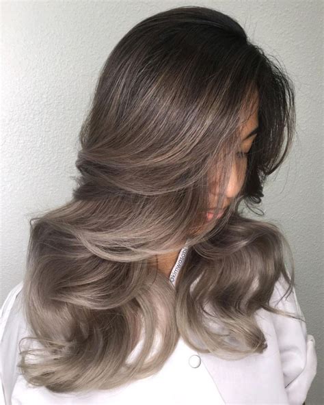 60 Shades of Grey: Silver and White Highlights for Eternal Youth ...