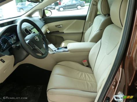 Ivory Interior 2013 Toyota Venza XLE Photo #66343718 | GTCarLot.com