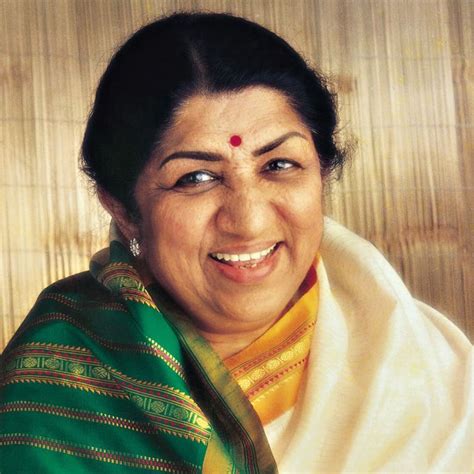 Lata Mangeshkar Biography