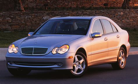 2001 Mercedes-Benz C240/C320 Road Test | Review | Car and Driver