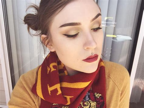 4 Harry Potter Inspired Makeup Looks You Can Wear Everyday - The Yellow Sparrow