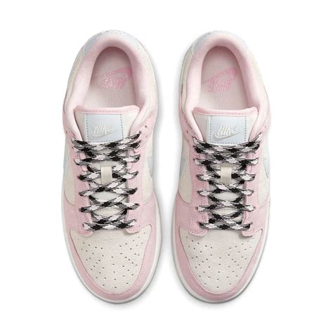 Nike Dunk Low Wmns LX 'Pink Foam' — CrepsUK