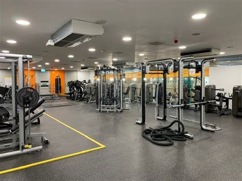 Clissold Leisure Centre | AccessAble