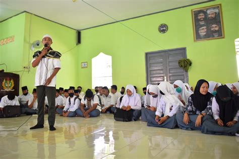 MEMPERINGATI MAULID NABI MUHAMMAD SAW – DI SEKOLAH – smk pgri