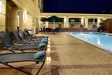 Courtyard Charleston Historic District is one of the best places to stay in Charleston