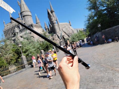 Custom Wand Engraving Coming Soon to the Wizarding World of Harry ...