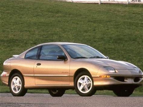 1998 Pontiac Sunfire | Pricing, Ratings & Reviews | Kelley Blue Book