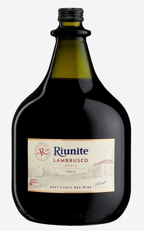 Riunite Lambrusco - 3 L | Bremers Wine and Liquor