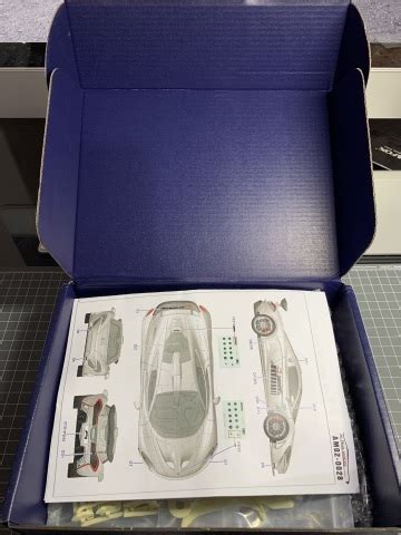 1/24 Scale Model Car Kit Mclaren P1 Building by Alpha Model Model master.