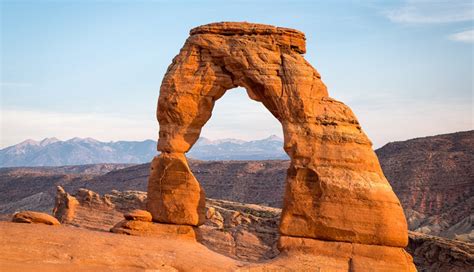 6 Breathtaking Rock Pillar Landscapes Around The World - lifeberrys.com