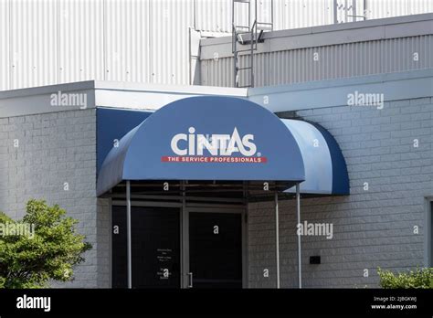 Cincinnati - Circa May 2022: Cintas Uniform Services location. Cintas ...