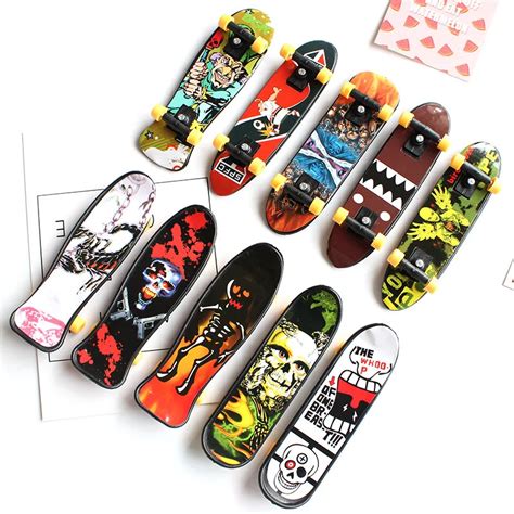 Aliexpress.com : Buy 3pcs Plastics Novelty Gag Toy Mini Skate Finger Skateboarding Fingerboard ...