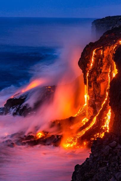 11,600+ Hawaii Lava Stock Photos, Pictures & Royalty-Free Images - iStock