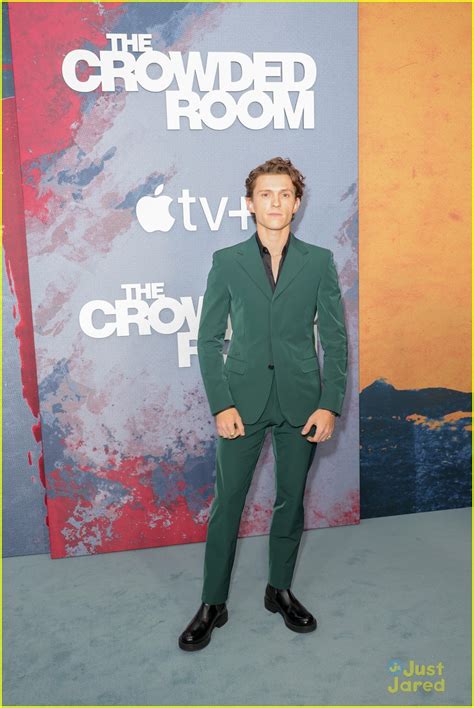 Tom Holland Premieres New Series 'The Crowded Room' On His Birthday | Photo 1378400 - Photo ...