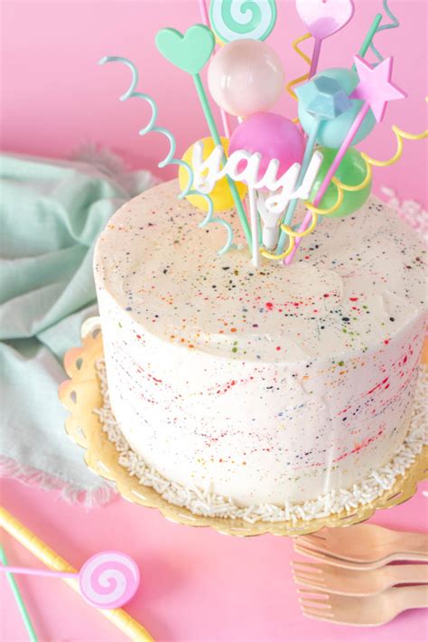 Colorful Splatter Cake Decorating Tutorial for Birthdays | Club Crafted