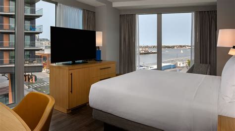 Seaport District Boston Hotel | Hyatt Place Boston Seaport