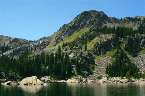 The 9 Most Beautiful Mountain Lakes In Utah - A-Z Animals