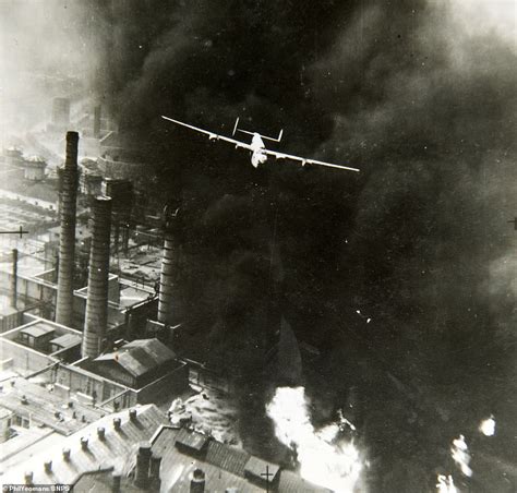 Final moments of doomed Flying Fortress and brutal Allied bombing raid ...