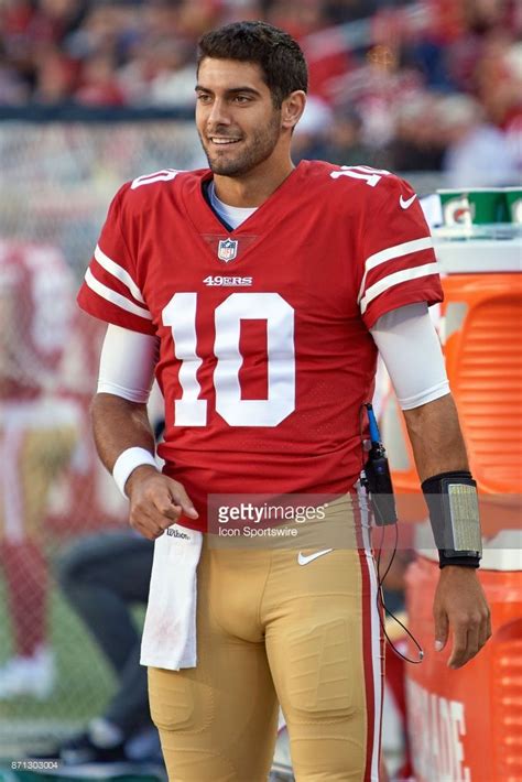 NFL quarterback Jimmy Garoppolo San Francisco 49ers | 49ers football ...