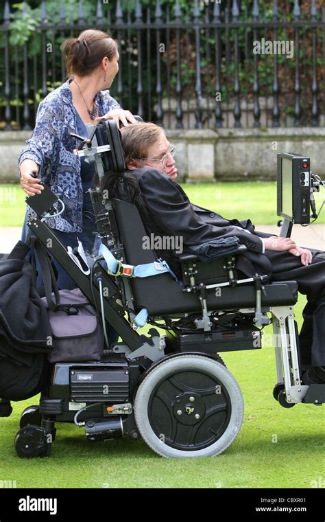 Professor Stephen Hawking Cambridge Stock Photo - Alamy