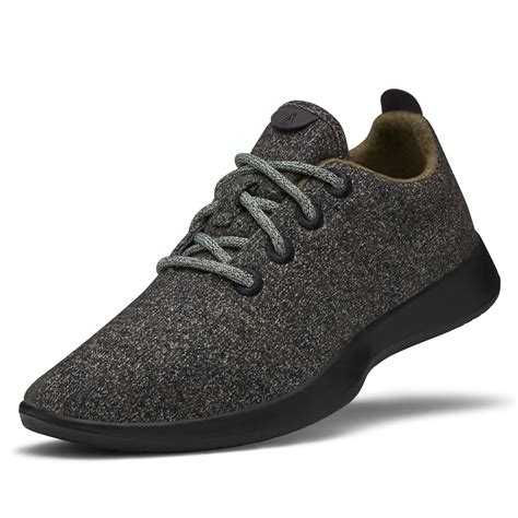 Allbirds Review: Are These Wool Shoes Worth It?