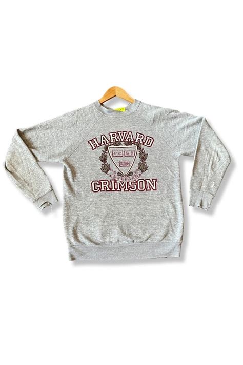 Harvard crimson - vintage - Gem