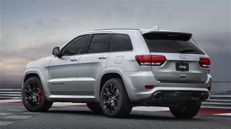 2020 Jeep Grand Cherokee Red