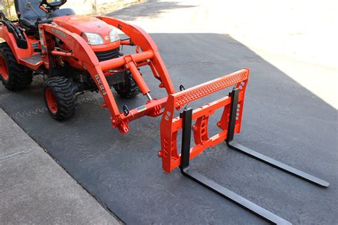 Kubota BX 36" Quick attach Ai2 pallet forks attachments - Ai2 Products