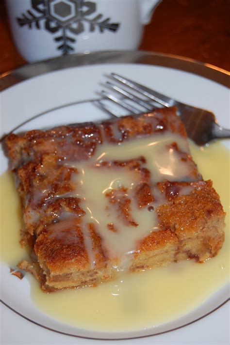 Cook! Create! Consume!: Eggnog Bread Pudding with White Chocolate Eggnog Sauce